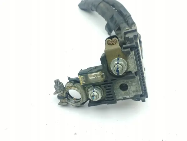 Nissan Qashqai 2008 Accu Zekerings/Relay image 4