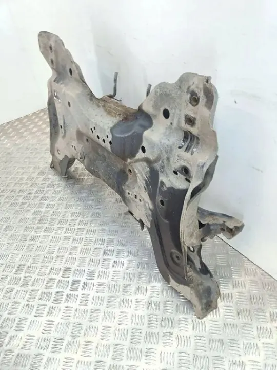 Citroen C4 Picasso Etuapukehys OEM 531997A image 3