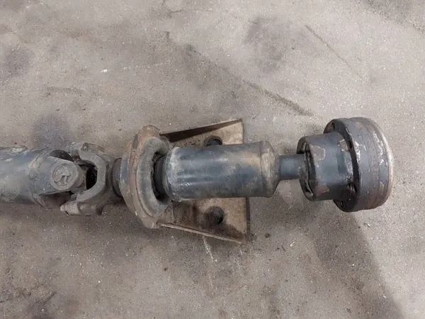 Mercedes ML W163 achtercardanas OEM A1634100502 image 4