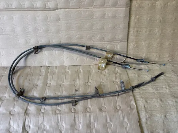 Honda Civic VIII Handremkabel Links OEM 06-12 image 2