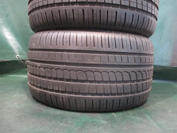 Pirelli P Zero Rosso 285/30R18 93Y - Porsche image 3