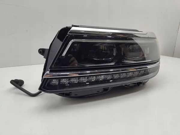 Farol dianteiro esquerdo Volkswagen Tiguan 2018 image 2