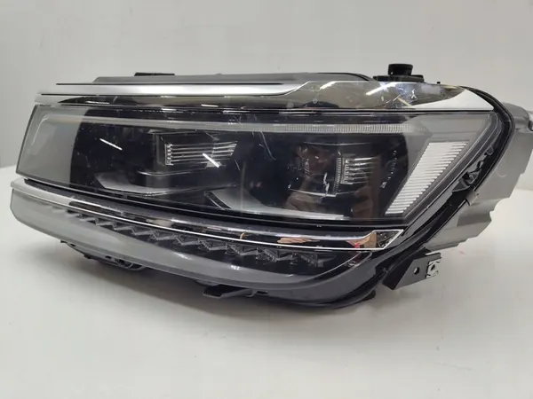 Farol dianteiro esquerdo Volkswagen Tiguan 2018 image 3