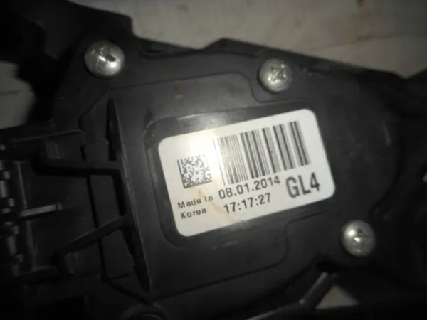 Pedal do Acelerador Kia Sorento II OEM UBA5358 - Usado image 4