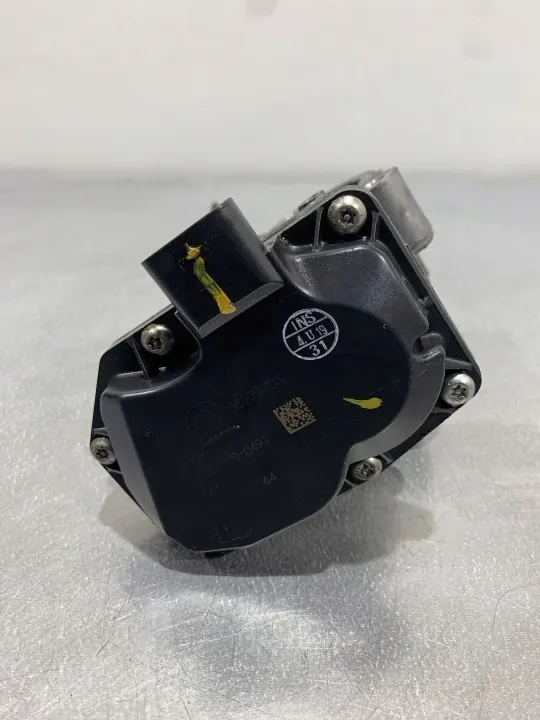 Válvula EGR Alfa Romeo OEM FBZ19501 - Usada image 3