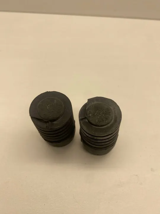 Support de capot moteur Chevrolet Malibu 2020 OEM 90054143 image 5