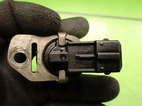 Solenoide de Fase VANOS BMW E87 E60 E61 E81 1.6 B 2009 image 5