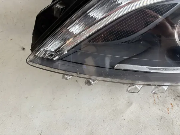 LINKER XENON KOPLAMP MERCEDES B-KLASA W246 A2468207761 image 5