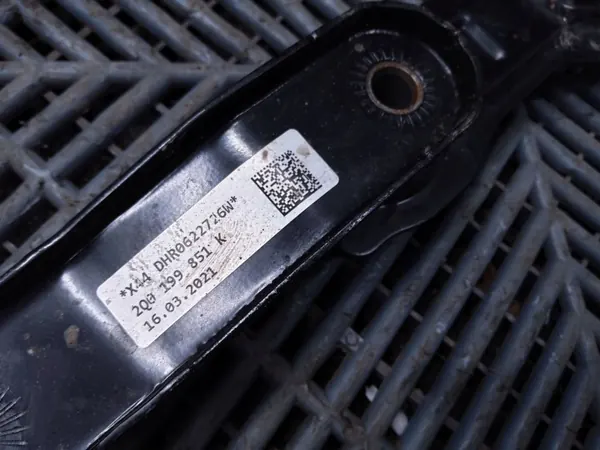 Suporte de Caixa VW OEM 2Q0199851 - Estado Usado image 3