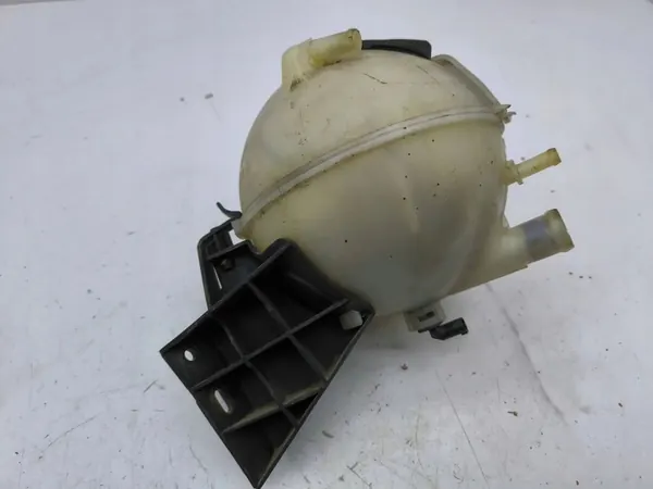 Koelvloeistofreservoir Mercedes-Benz Vito Viano W639 2005 image 2