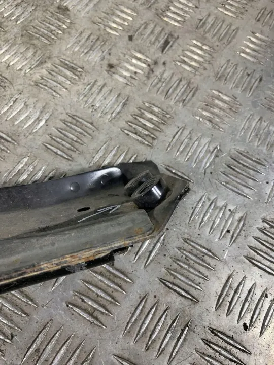 Mitsubishi FBZ16350 Framstötdämpare för stötfångare image 3