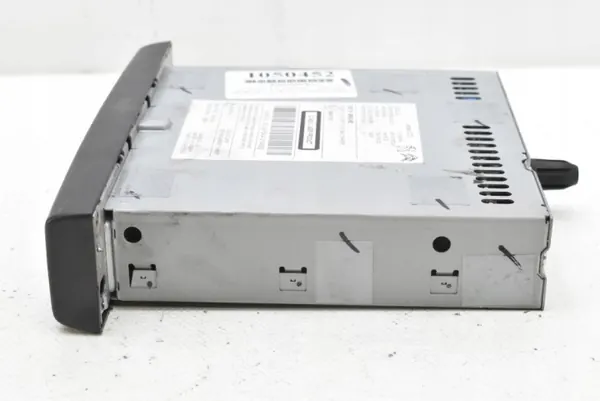 Changer CD OEM 98105176ZD pour Citroen C4 Picasso image 3