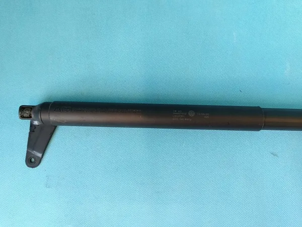 OEM 5NA827428A 5NA827552 Vérin Hayon VW Tiguan image 3