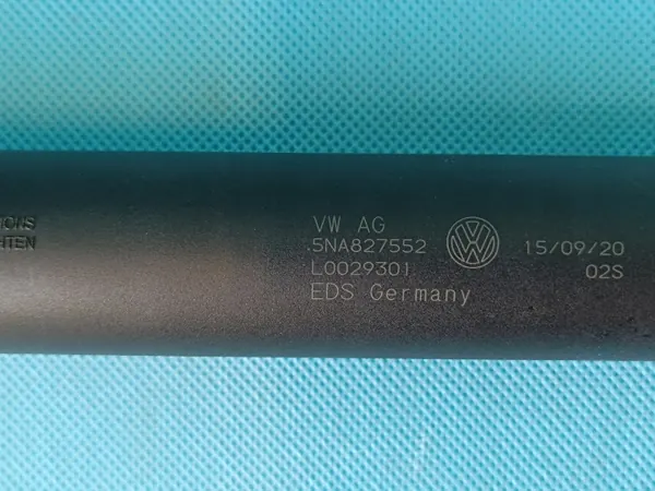 OEM 5NA827428A 5NA827552 Vérin Hayon VW Tiguan image 8