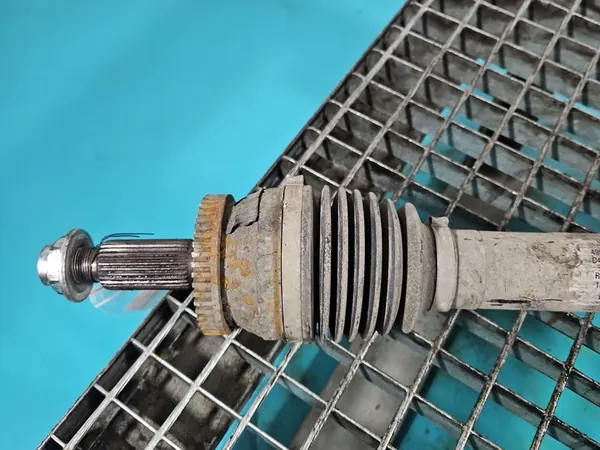 Framre Höger Halvaxel Kia Optima IV 15-20 1.7 CRDI image 3