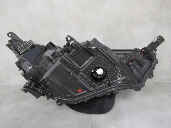 FARO TOYOTA BZ4X EA10 FULL LED IZQUIERDO image 3