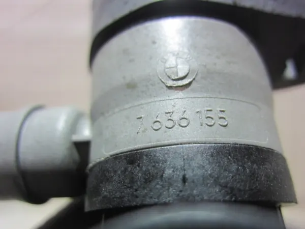 Válvula ventilação tanque BMW N55 OEM 13907636156 image 10