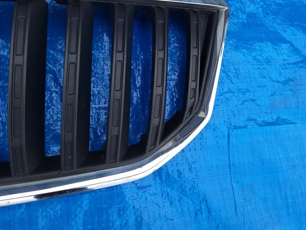 SKODA KamiQ | Front Bumper Grill Chrome LIFT 5L0853668A image 2