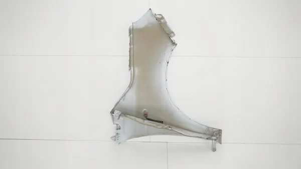 Guardabarros delantero izquierdo Fiat 500 OEM 360182172 image 7