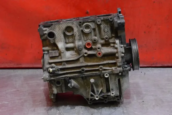 Moottorilohko Ala-Kampiakseli 198A3000 Fiat Linea image 2