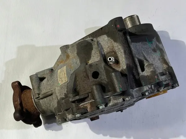 Front Differential Angle Gearbox Ford Explorer V 2016-2019 AT437261EG image 4