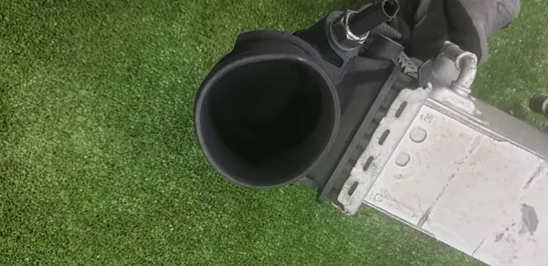 VOLKSWAGEN CRAFTER II INTERCOOLER 04L145749H image 3