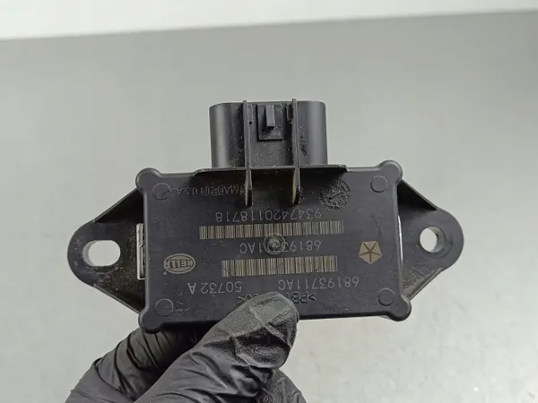 Módulo control bomba inyección Jeep Renegade OEM 68193711AC image 2