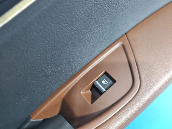 OEM IMPRK1549192 Rechte Hintertürverkleidung Audi A4 B9 image 3