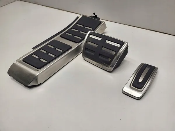 Audi A6 S6 C7 Descanso de Pé Usado OEM 4G8864777 image 2