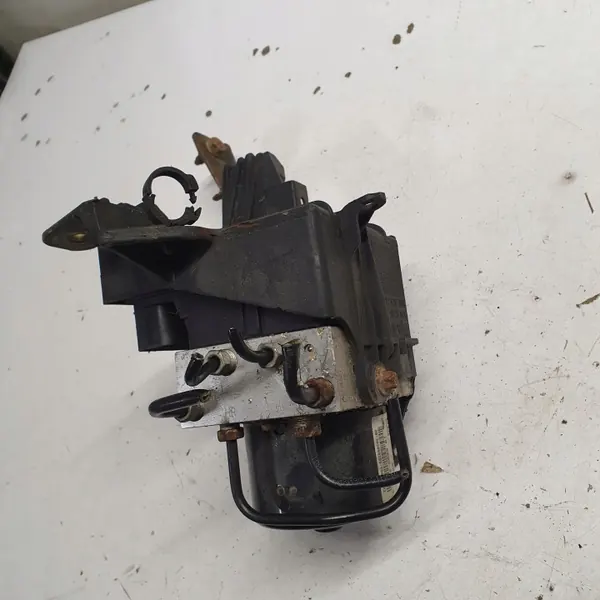 ABS-pumppu OEM 13246535 Opel Astra H:lle image 3