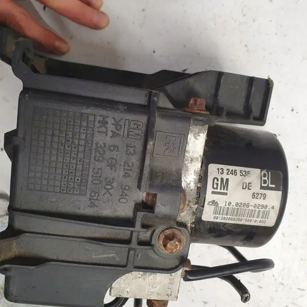ABS-pumppu OEM 13246535 Opel Astra H:lle image 6