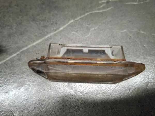 OEM 1238200262 Kennzeichenleuchte Mercedes W123 image 3