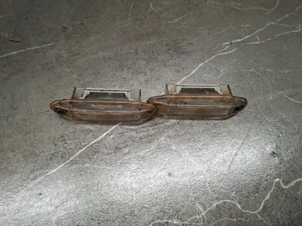 OEM 1238200262 Kennzeichenleuchte Mercedes W123 image 5
