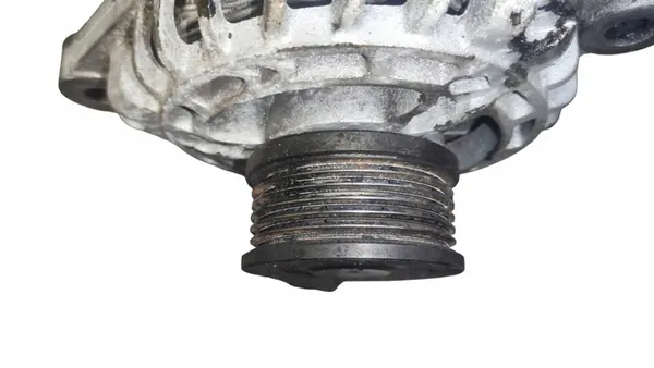 Alternador Opel Zafira B Vectra C 1.9 CDTI image 3