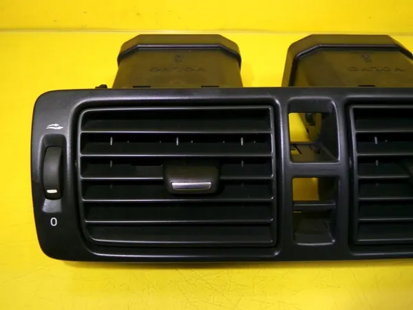 Rejilla de Ventilación Central Volvo C70 OEM DRC96170 image 4