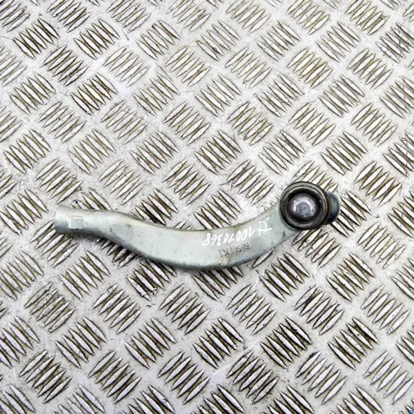 OEM 673004615 Biellette de Direction Droite Maserati Levante image 2