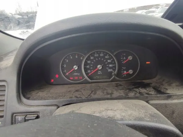 Colector de escape OEM 2080198 Kia Carnival 2004 image 9