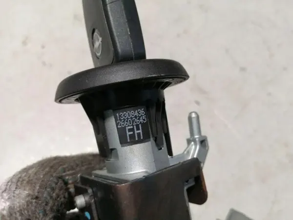 Interruptor de encendido OEM 5901867AG para Opel Insignia A Estate image 3