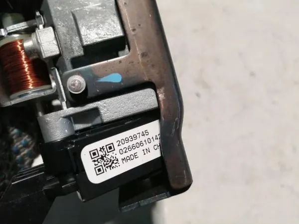 Interruptor de encendido OEM 5901867AG para Opel Insignia A Estate image 8