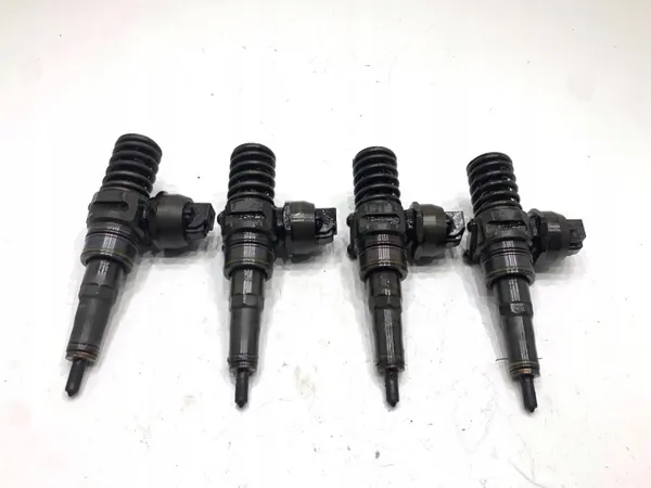 Pompe lave-glace OEM 038130073BK pour VW Passat B6 image 2