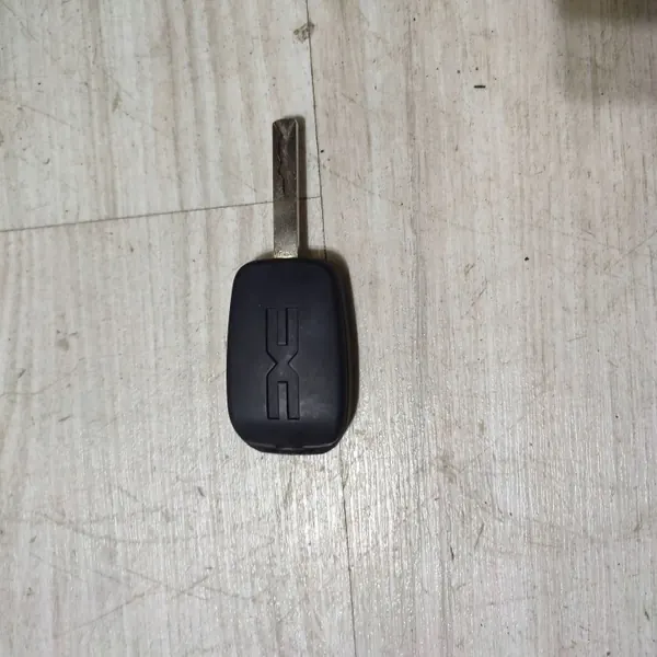 Chave Dacia Jogger OEM 250324CN - Estado Usado image 2