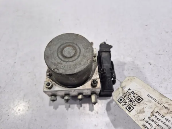 ABS-pumppu OEM 44510-02230 Toyota Aurisille image 6