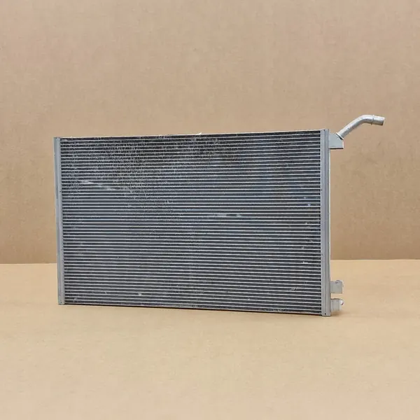 Water Radiator Range Rover Velar L560 Jaguar F-Pace X761 image 2