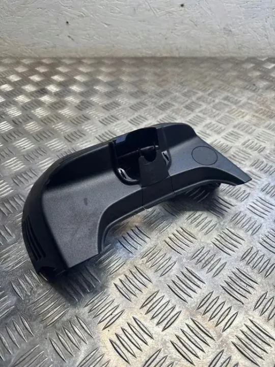 Volvo XC90 vasen peilin kotelo OEM 31371106 image 3