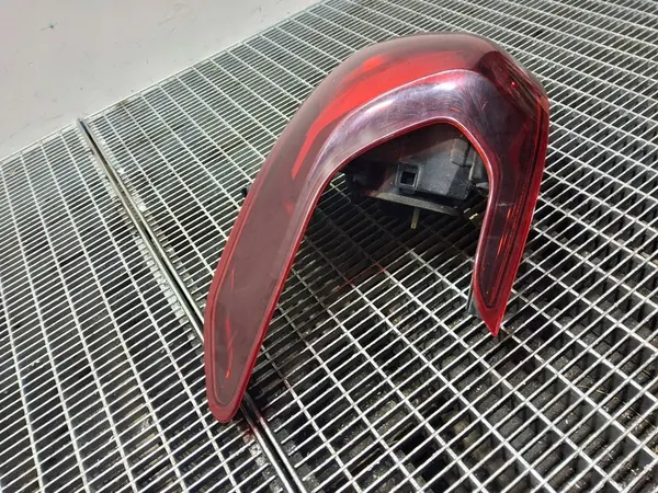 PEUGEOT 2008 LUZ LED TRASERA IZQUIERDA image 5