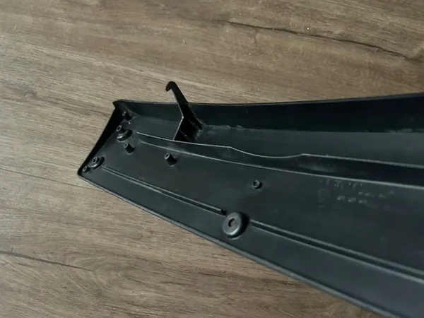 Base per targa anteriore BMW Serie 3 F30 F31 M-Package OEM image 8