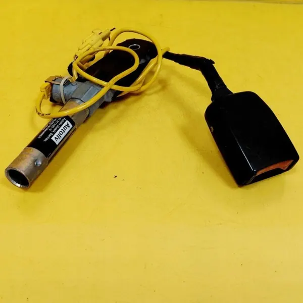 Bältesspänne OEM DRC100825 vänster fram Ford Puma image 2