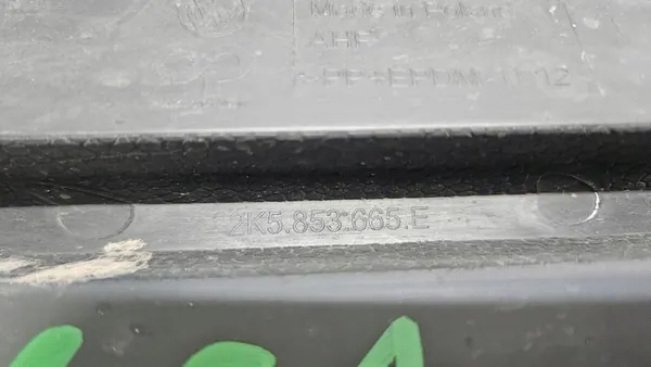 Griglia di ventilazione Volkswagen OE 2K5853665E, paraurti image 7