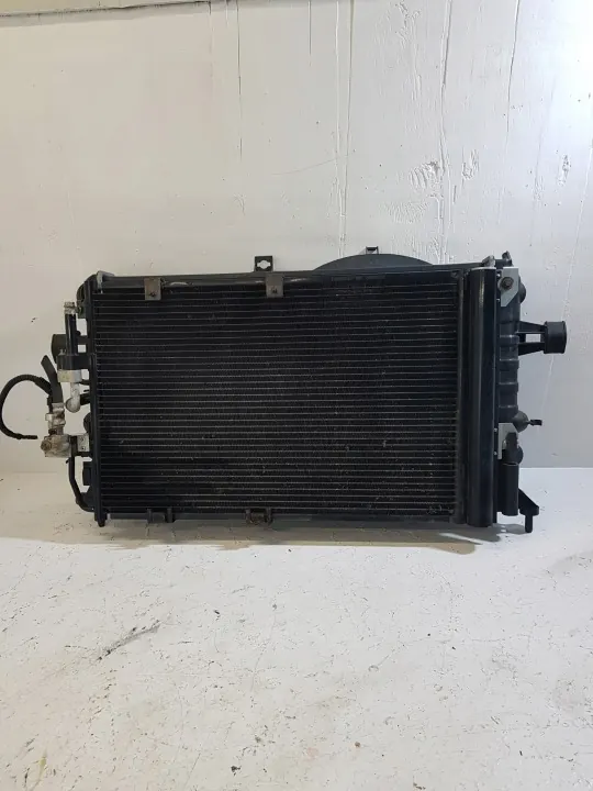KOMPLET CHŁODNIC Z WENTYLATOREM OPEL ASTRA G 1.6 B BOSCH 0130303298 image 2