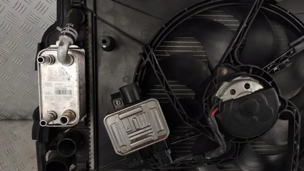 Kylarsats med fläkt VOLVO V60 2013-2018 1.6 T3 T4 image 2